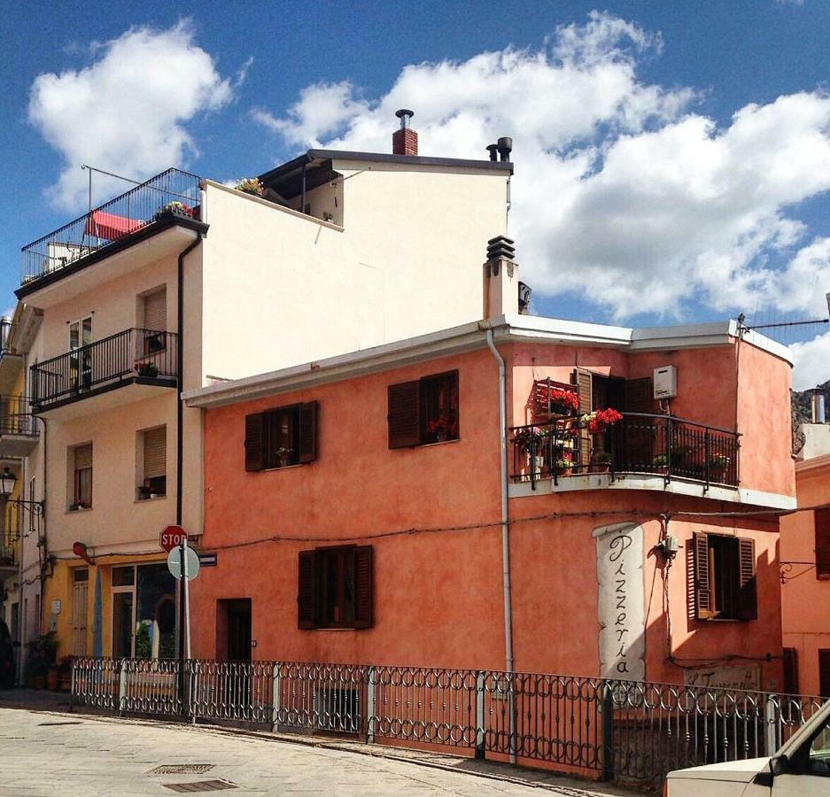 B&B Aria Ona Villagrande Strisaili Ngoại thất bức ảnh